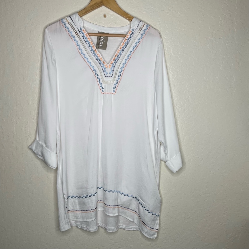 Dolan Left Coast Collection Flowy Long Tunic Top White Embroidered Size L Boho